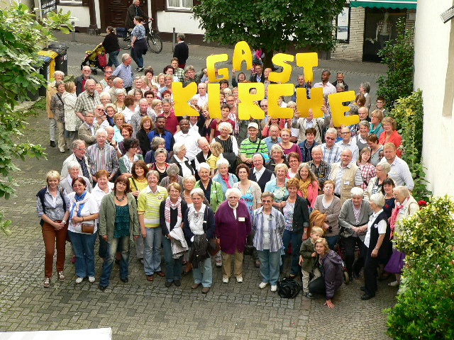 Bild der ehrenamtlichen Mitarbeiter 2013